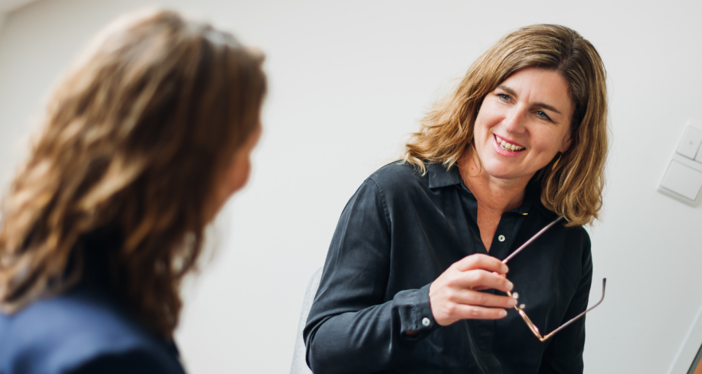 Melanie Schmidt-Krobok im Coachinggespräch